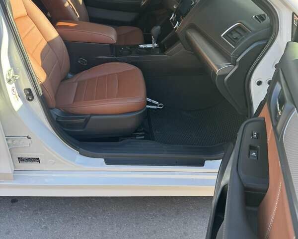Білий Субару Легасі, об'ємом двигуна 2.46 л та пробігом 86 тис. км за 15300 $, фото 2 на Automoto.ua