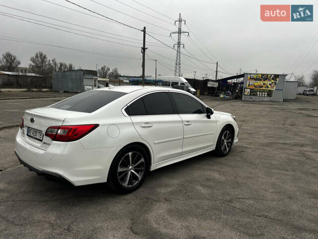 Білий Субару Легасі, об'ємом двигуна 2.5 л та пробігом 135 тис. км за 15500 $, фото 3 на Automoto.ua