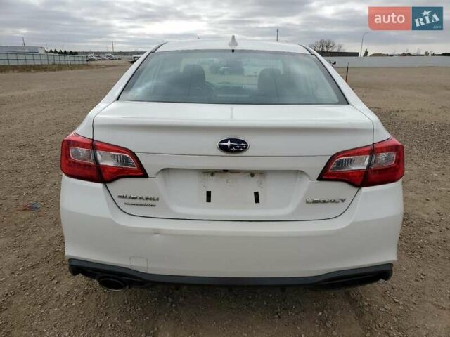 Білий Субару Легасі, об'ємом двигуна 2.46 л та пробігом 93 тис. км за 3000 $, фото 5 на Automoto.ua