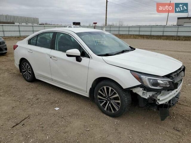 Білий Субару Легасі, об'ємом двигуна 2.46 л та пробігом 93 тис. км за 3000 $, фото 3 на Automoto.ua