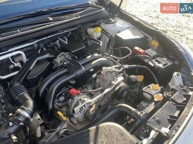 Белый Субару Легаси, объемом двигателя 2.5 л и пробегом 219 тыс. км за 12000 $, фото 11 на Automoto.ua