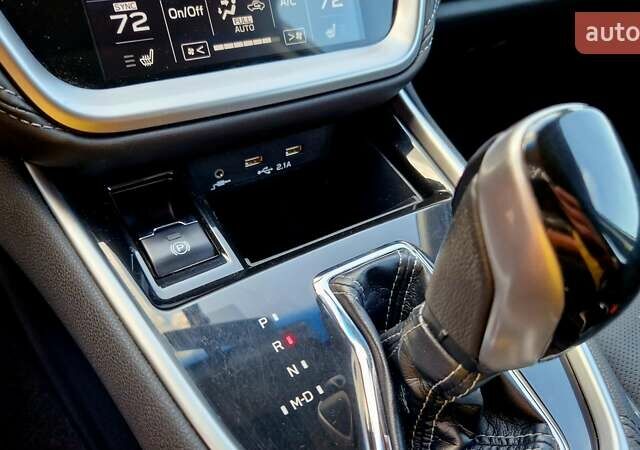 Белый Субару Легаси, объемом двигателя 2.5 л и пробегом 103 тыс. км за 16500 $, фото 24 на Automoto.ua