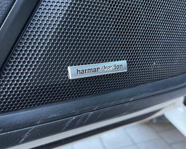 Белый Субару Легаси, объемом двигателя 2.5 л и пробегом 40 тыс. км за 15900 $, фото 32 на Automoto.ua