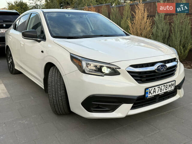 Білий Субару Легасі, об'ємом двигуна 2.46 л та пробігом 45 тис. км за 14900 $, фото 5 на Automoto.ua