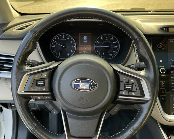 Білий Субару Легасі, об'ємом двигуна 2.5 л та пробігом 40 тис. км за 16850 $, фото 25 на Automoto.ua