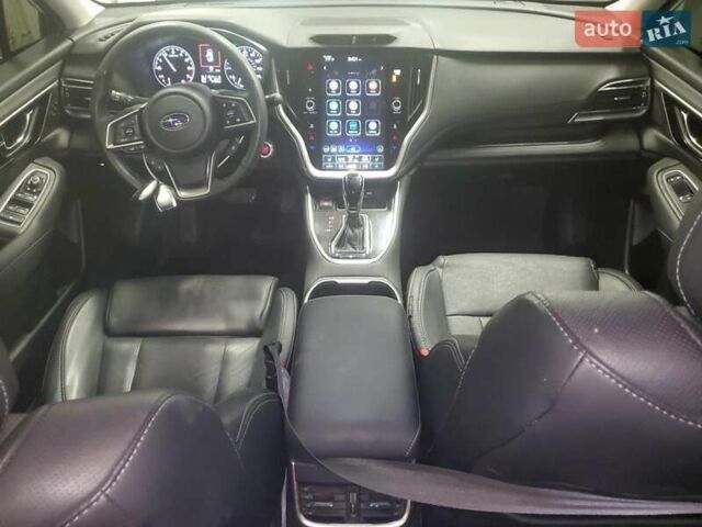 Белый Субару Легаси, объемом двигателя 2.4 л и пробегом 51 тыс. км за 3300 $, фото 7 на Automoto.ua