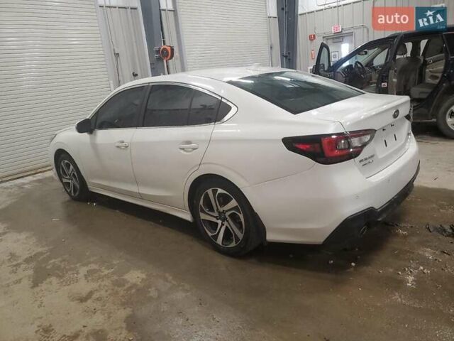 Белый Субару Легаси, объемом двигателя 2.4 л и пробегом 51 тыс. км за 3300 $, фото 1 на Automoto.ua