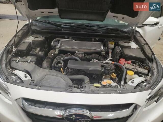 Белый Субару Легаси, объемом двигателя 2.4 л и пробегом 51 тыс. км за 3300 $, фото 10 на Automoto.ua