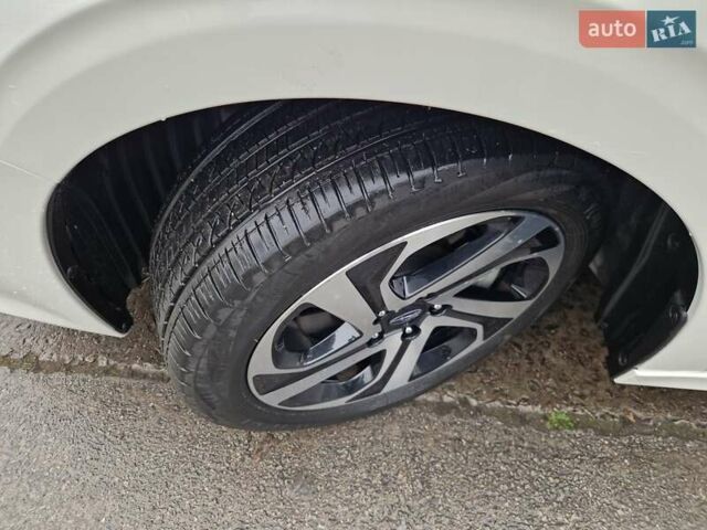 Білий Субару Легасі, об'ємом двигуна 2.4 л та пробігом 20 тис. км за 23500 $, фото 10 на Automoto.ua