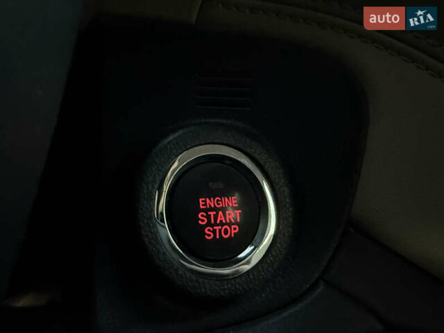 Білий Субару Легасі, об'ємом двигуна 2.5 л та пробігом 63 тис. км за 22900 $, фото 39 на Automoto.ua