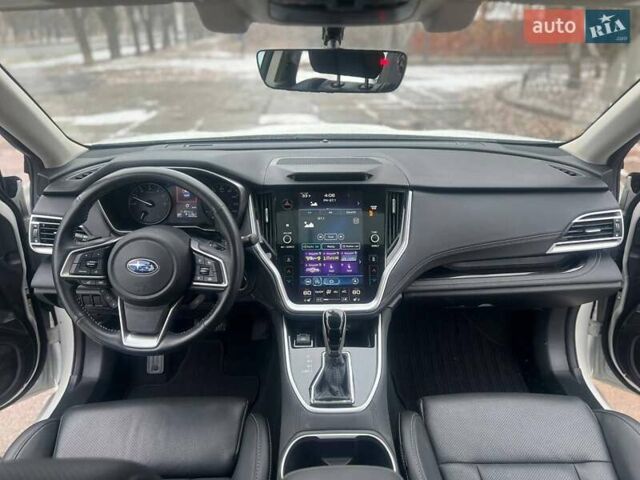 Білий Субару Легасі, об'ємом двигуна 2.5 л та пробігом 4 тис. км за 17900 $, фото 49 на Automoto.ua