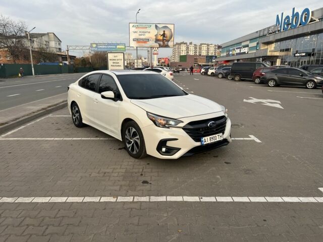 Белый Субару Легаси, объемом двигателя 2.5 л и пробегом 136 тыс. км за 21500 $, фото 7 на Automoto.ua