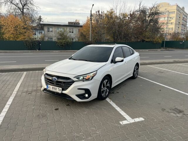 Белый Субару Легаси, объемом двигателя 2.5 л и пробегом 136 тыс. км за 21500 $, фото 8 на Automoto.ua