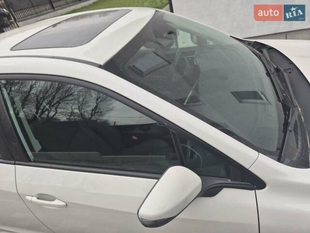 Білий Субару Легасі, об'ємом двигуна 2.5 л та пробігом 1 тис. км за 22200 $, фото 14 на Automoto.ua