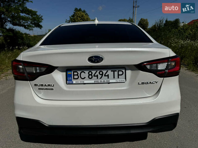 Білий Субару Легасі, об'ємом двигуна 2.5 л та пробігом 14 тис. км за 23800 $, фото 10 на Automoto.ua