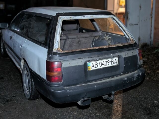 Белый Субару Легаси, объемом двигателя 2.2 л и пробегом 350 тыс. км за 700 $, фото 2 на Automoto.ua