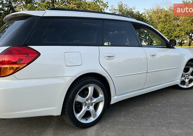 Білий Субару Легасі, об'ємом двигуна 2.5 л та пробігом 70 тис. км за 6700 $, фото 29 на Automoto.ua