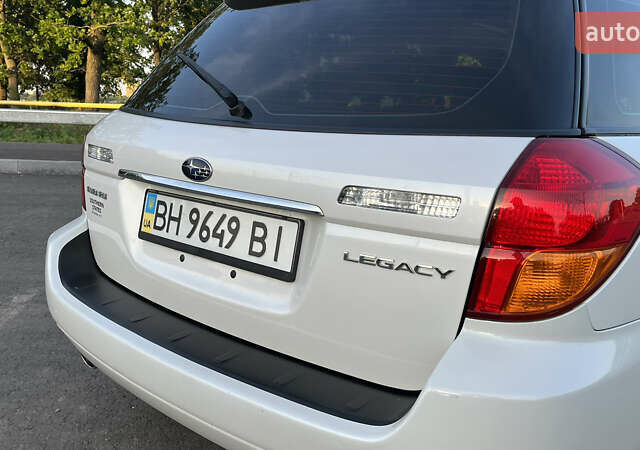 Білий Субару Легасі, об'ємом двигуна 2.5 л та пробігом 70 тис. км за 6700 $, фото 30 на Automoto.ua
