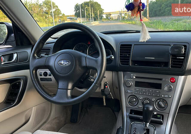 Білий Субару Легасі, об'ємом двигуна 2.5 л та пробігом 70 тис. км за 6700 $, фото 53 на Automoto.ua