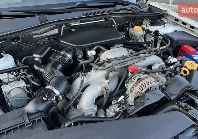 Білий Субару Легасі, об'ємом двигуна 2.5 л та пробігом 70 тис. км за 6700 $, фото 61 на Automoto.ua