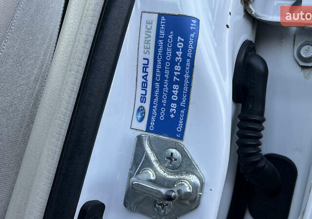 Білий Субару Легасі, об'ємом двигуна 2.5 л та пробігом 70 тис. км за 6700 $, фото 58 на Automoto.ua