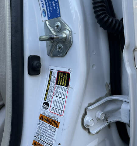 Білий Субару Легасі, об'ємом двигуна 2.5 л та пробігом 70 тис. км за 6700 $, фото 59 на Automoto.ua