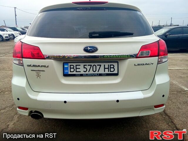 Білий Субару Легасі, об'ємом двигуна 2 л та пробігом 0 тис. км за 9999 $, фото 4 на Automoto.ua