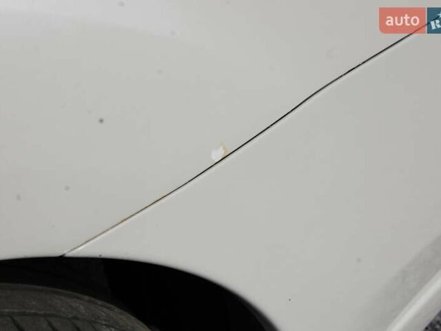 Білий Субару Легасі, об'ємом двигуна 2 л та пробігом 158 тис. км за 7500 $, фото 20 на Automoto.ua