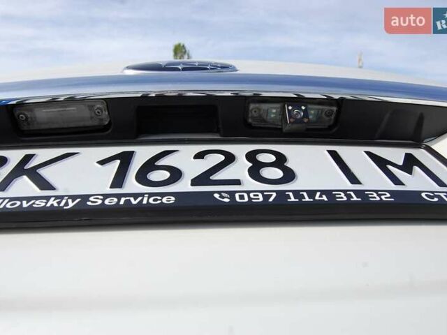 Білий Субару Легасі, об'ємом двигуна 2 л та пробігом 158 тис. км за 7500 $, фото 37 на Automoto.ua