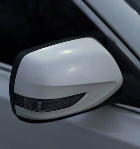 Белый Субару Легаси, объемом двигателя 2 л и пробегом 225 тыс. км за 8500 $, фото 10 на Automoto.ua