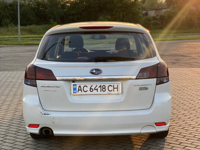 Білий Субару Легасі, об'ємом двигуна 2 л та пробігом 365 тис. км за 7900 $, фото 4 на Automoto.ua