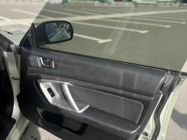 Бежевий Субару Легасі, об'ємом двигуна 2.5 л та пробігом 183 тис. км за 5199 $, фото 17 на Automoto.ua