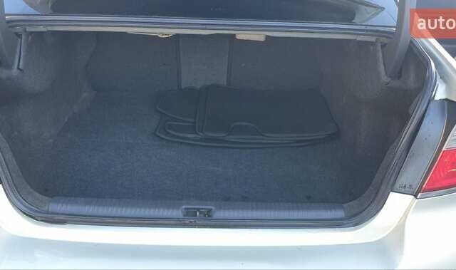 Бежевий Субару Легасі, об'ємом двигуна 2.5 л та пробігом 183 тис. км за 5350 $, фото 31 на Automoto.ua