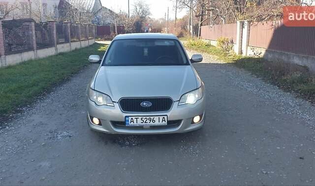 Бежевий Субару Легасі, об'ємом двигуна 2.5 л та пробігом 183 тис. км за 5350 $, фото 1 на Automoto.ua