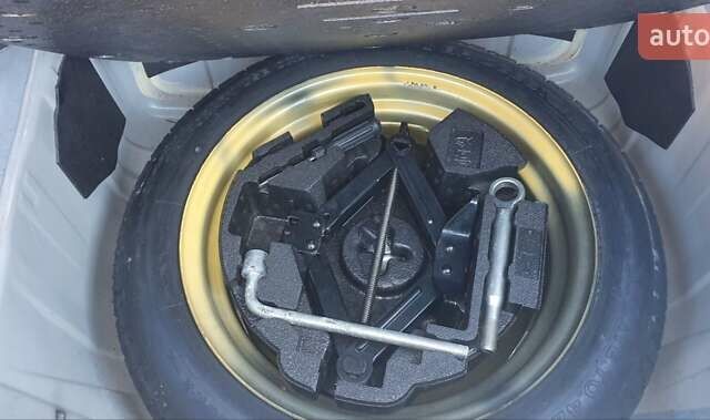 Бежевий Субару Легасі, об'ємом двигуна 2.5 л та пробігом 183 тис. км за 5350 $, фото 32 на Automoto.ua