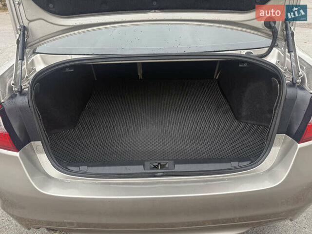 Бежевый Субару Легаси, объемом двигателя 2.5 л и пробегом 72 тыс. км за 13800 $, фото 9 на Automoto.ua