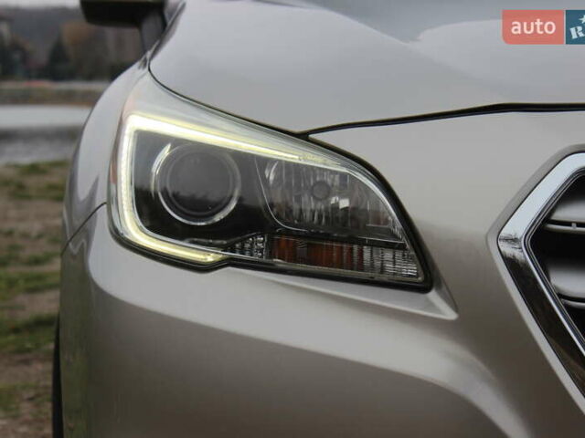 Бежевый Субару Легаси, объемом двигателя 2.5 л и пробегом 179 тыс. км за 10500 $, фото 15 на Automoto.ua