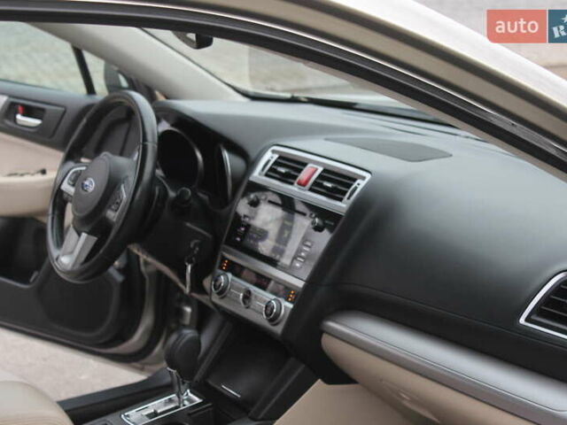 Бежевый Субару Легаси, объемом двигателя 2.5 л и пробегом 179 тыс. км за 10500 $, фото 25 на Automoto.ua