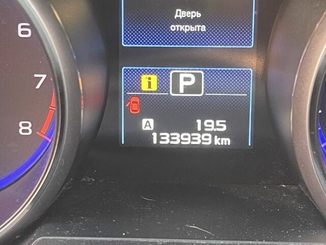 Бежевый Субару Легаси, объемом двигателя 2.5 л и пробегом 133 тыс. км за 12000 $, фото 2 на Automoto.ua