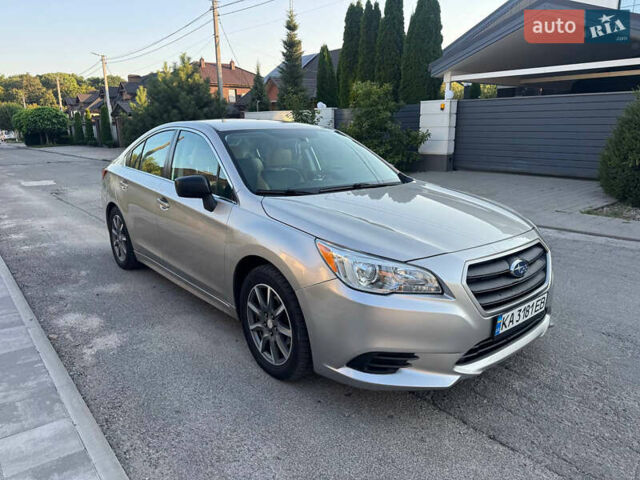 Бежевий Субару Легасі, об'ємом двигуна 2.46 л та пробігом 130 тис. км за 10900 $, фото 2 на Automoto.ua