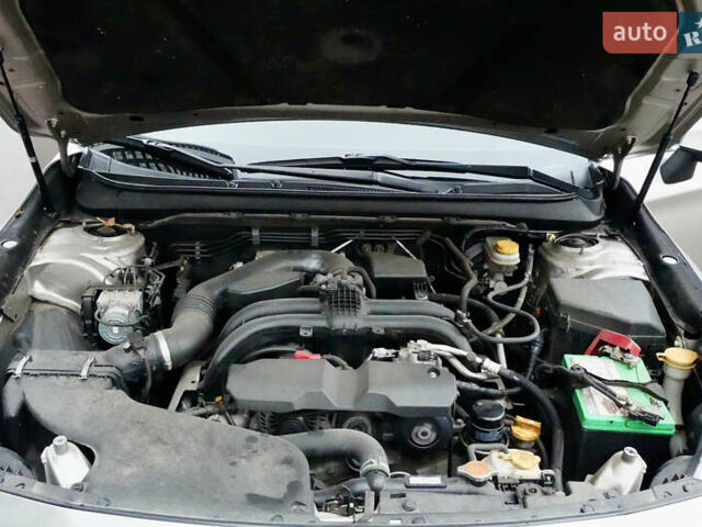 Бежевый Субару Легаси, объемом двигателя 2.46 л и пробегом 140 тыс. км за 12400 $, фото 13 на Automoto.ua