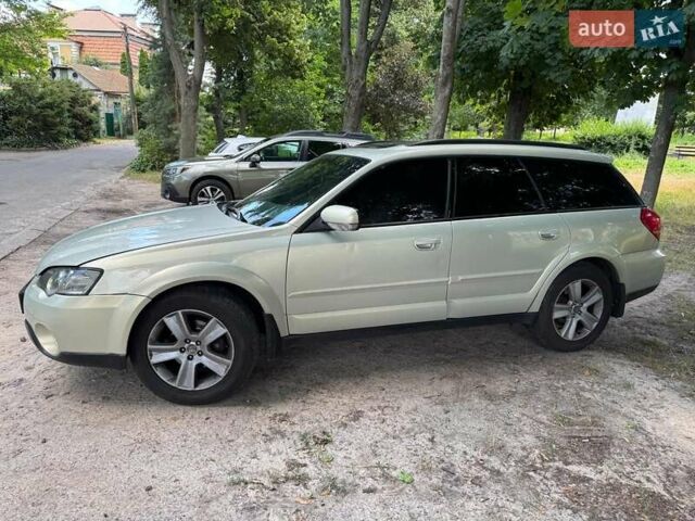 Бежевий Субару Легасі, об'ємом двигуна 3 л та пробігом 360 тис. км за 5490 $, фото 3 на Automoto.ua