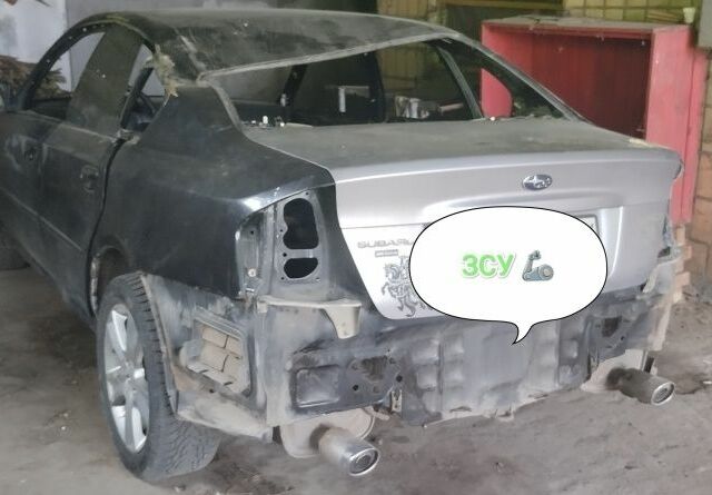 Чорний Субару Легасі, об'ємом двигуна 2 л та пробігом 276 тис. км за 4700 $, фото 4 на Automoto.ua