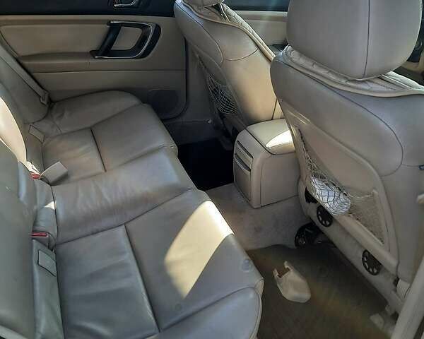 Чорний Субару Легасі, об'ємом двигуна 2.5 л та пробігом 350 тис. км за 5500 $, фото 5 на Automoto.ua