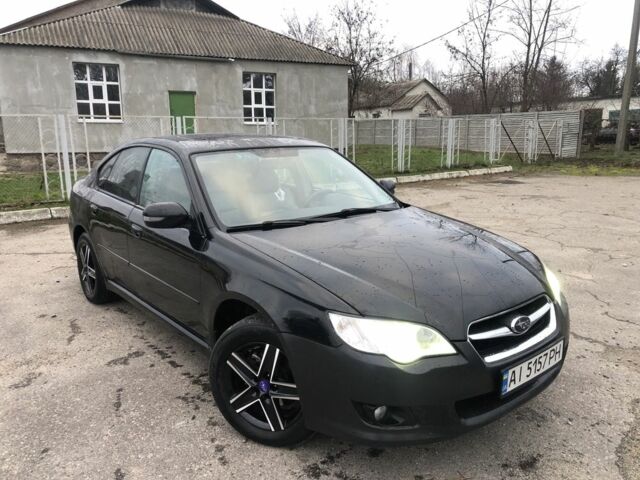 Черный Субару Легаси, объемом двигателя 2.5 л и пробегом 200 тыс. км за 3850 $, фото 1 на Automoto.ua