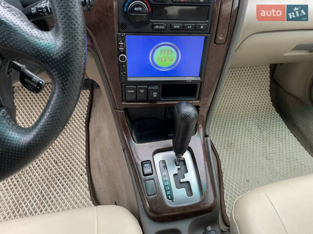 Черный Субару Легаси, объемом двигателя 2.46 л и пробегом 324 тыс. км за 4200 $, фото 13 на Automoto.ua