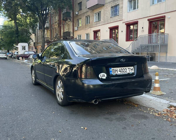 Черный Субару Легаси, объемом двигателя 1.99 л и пробегом 373 тыс. км за 3600 $, фото 2 на Automoto.ua
