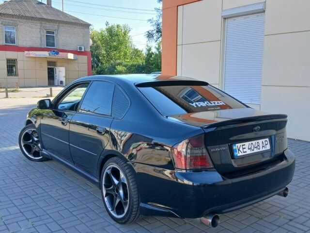 Чорний Субару Легасі, об'ємом двигуна 3 л та пробігом 250 тис. км за 7500 $, фото 3 на Automoto.ua