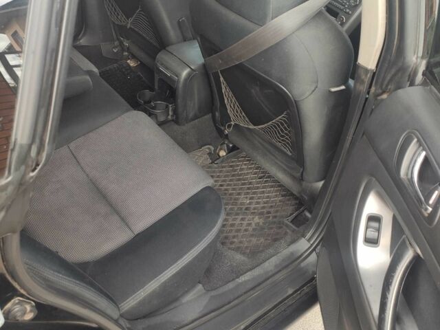 Субару Легаси 2004 в Белой Церкве на Automoto.ua Черный Субару Легаси, объемом двигателя 2 л и пробегом 407 тыс. км за 4100 $, фото 9 на Automoto.ua