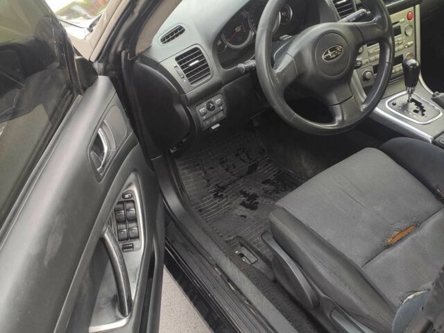 Субару Легаси 2004 в Белой Церкве на Automoto.ua Черный Субару Легаси, объемом двигателя 2 л и пробегом 407 тыс. км за 4100 $, фото 6 на Automoto.ua